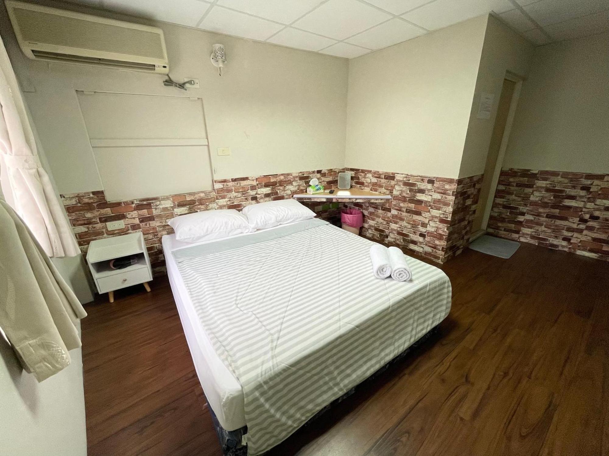 海人生海景民宿cest La Vie Bed & Breakfast Ludao Rom bilde